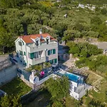 Marina - With Sea View *