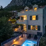Marina - With Sea View Holiday home Makarska