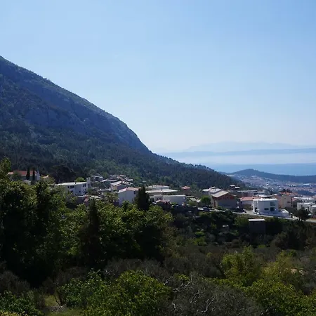 Marina - With Sea View Vakantiehuis *